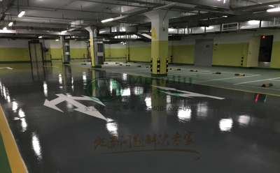 ‌旧地面翻新方案：靖远环氧地坪涂层覆盖混凝土裂缝修复技术